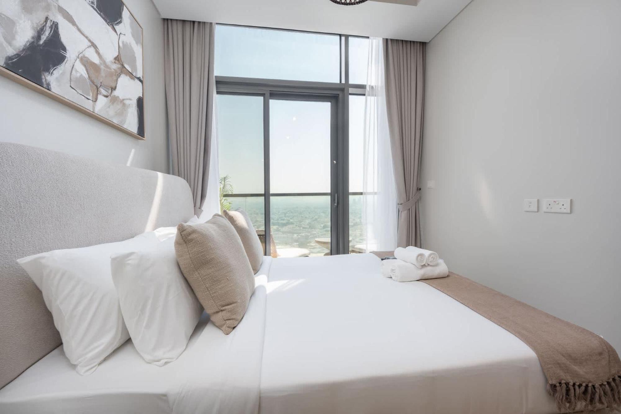 Modern Luxe 2br In Business Bay Apartment
