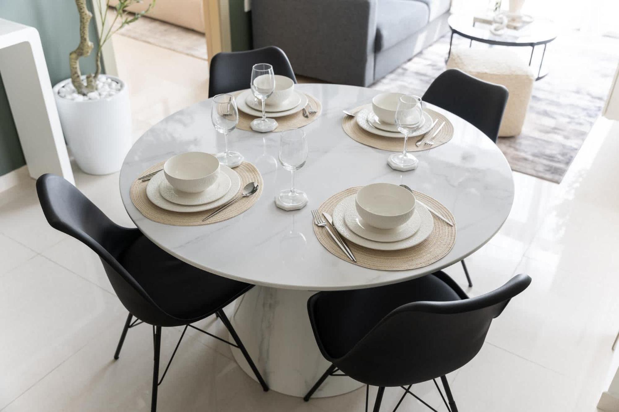 Modern Luxe 2br In Business Bay Apartment Dubai